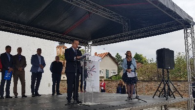 U Golubincima uručeni ključevi 30 stanova za izbegličke porodice iz Hrvatske i BiH 